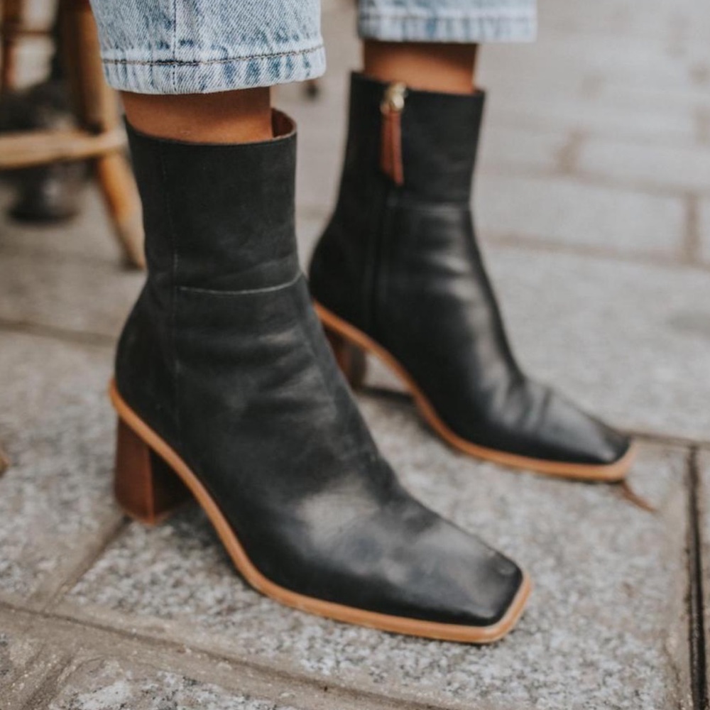 ALOHAS WEST BLACK vintage BOOTS